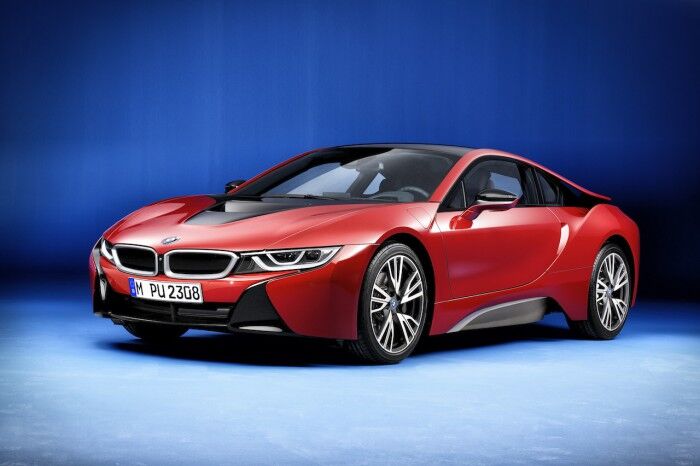 BMW I8 Protonic Red Edition 2016 01 700x466