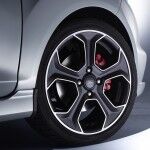 Ford Fiesta ST200 2016 05 150x150