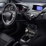 Ford Fiesta ST200 2016 Interior 04 150x150