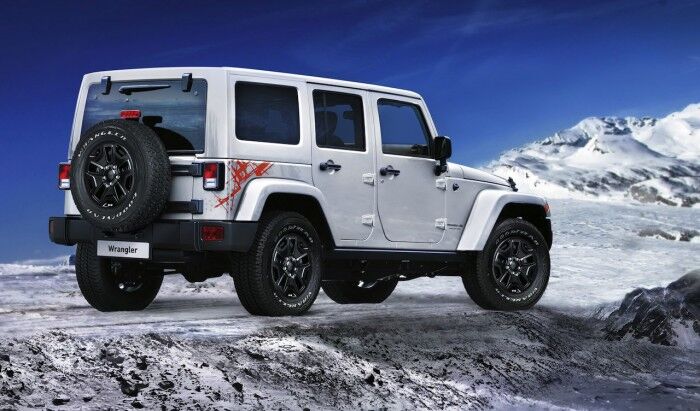 Jeep Wrangler Backcountry 2016 02