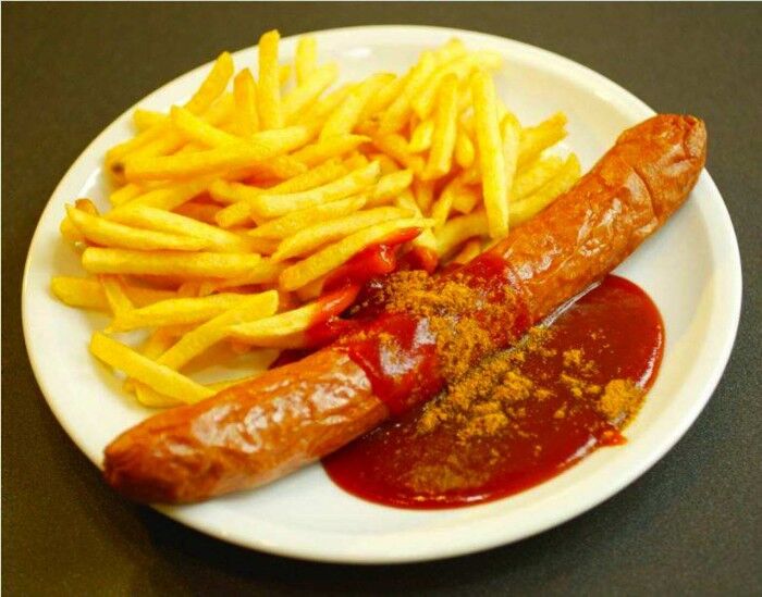 Original Wolkswagen Currywurst 03