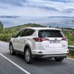 Toyota RAV4 Hybrid 2016 05 150x150