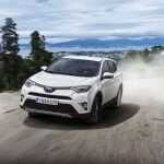 Toyota RAV4 Hybrid 2016 14 150x150