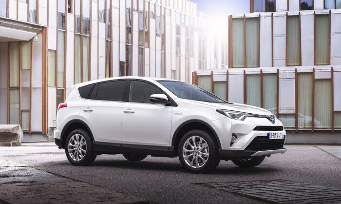 Toyota RAV4 Hybrid 2016 24