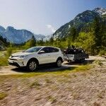 Toyota RAV4 Hybrid 2016 28 150x150
