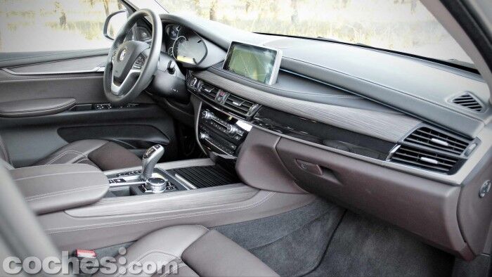 BMW_X5_xDrive30d_027