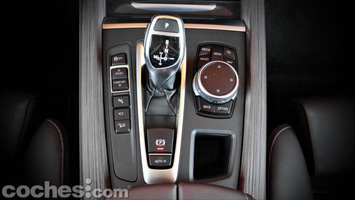 BMW_X5_xDrive30d_054