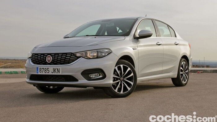 Fiat Tipo 2016 Prueba 37 700x394