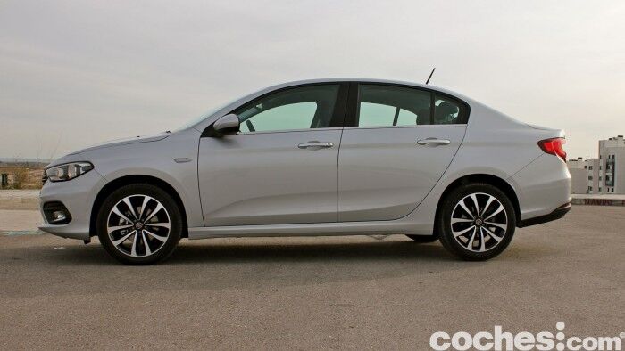 Fiat Tipo 2016 Prueba 39 700x394