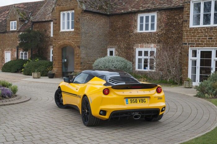 Lotus Evora Sport 410 2016 02