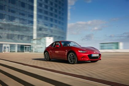 Mazda MX-5 RF, el roadster de techo rígido