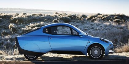 Rasa, un biplaza eléctrico con batería de hidrógeno