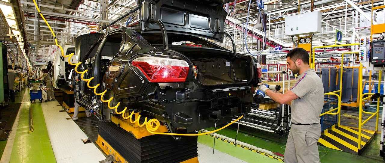 Todas las noticias de coches en un solo portal: Pruebas, fotos, vídeos, informes...