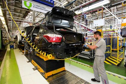 PSA llega al norte de África con una planta en Argelia