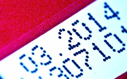 ¿Caduca el aceite del coche?