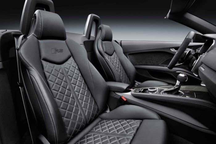 Detail, Colour: Nardo Grey