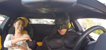 ¿Y si tu próximo conductor de Uber fuese Batman?