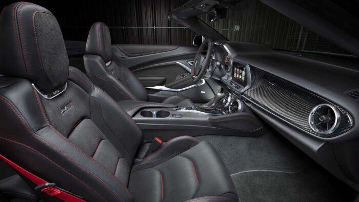 Chevrolet Camaro ZL1 Convertible 2017 interior 01