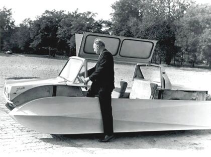 El Katomobil ¿catamarán o coche?
