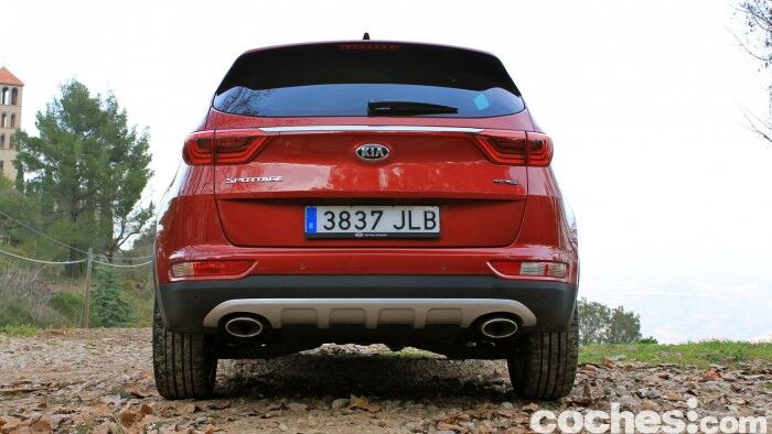 Kia Sportage 2.0 DRDi GT Line 4x4 2016 prueba exterior 12