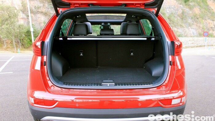Kia Sportage 2.0 DRDi GT Line 4x4 2016 prueba maletero 1