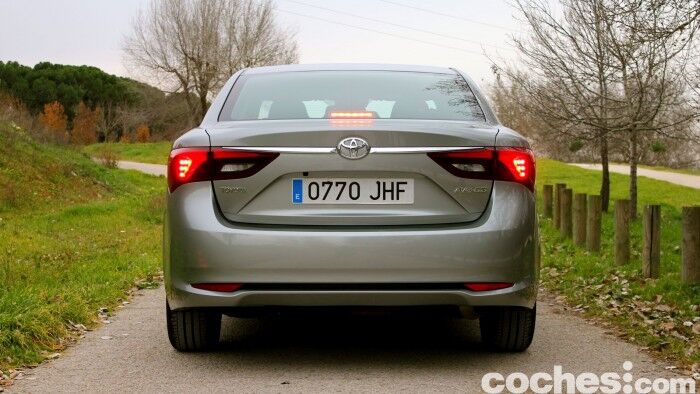 Toyota Avensis 150D prueba 022