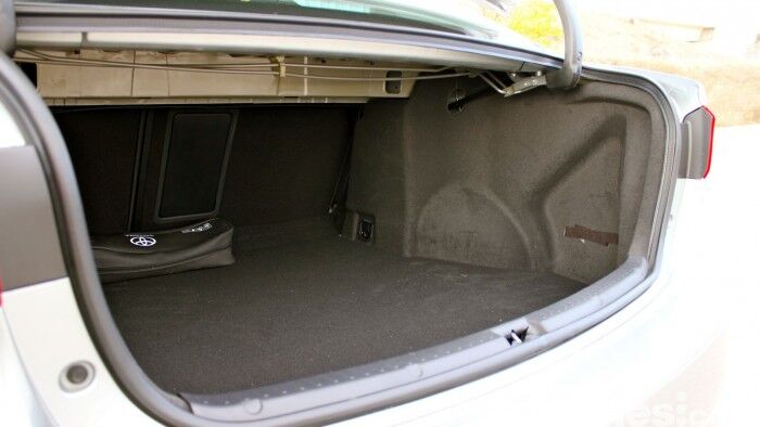 Toyota Avensis 150D prueba 048