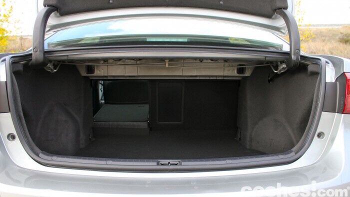 Toyota Avensis 150D prueba 052