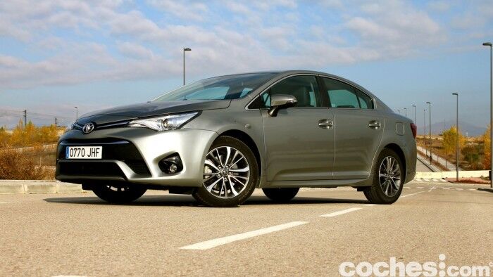 Toyota Avensis 150D prueba 066