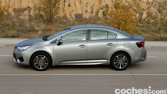 Toyota Avensis 150D prueba 081