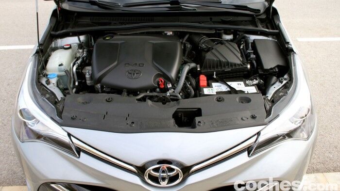 Toyota Avensis 150D prueba 098