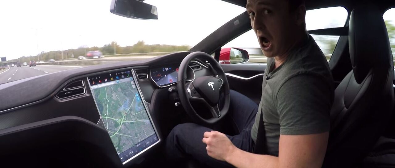 Todas las noticias de coches en un solo portal: Pruebas, fotos, vídeos, informes...