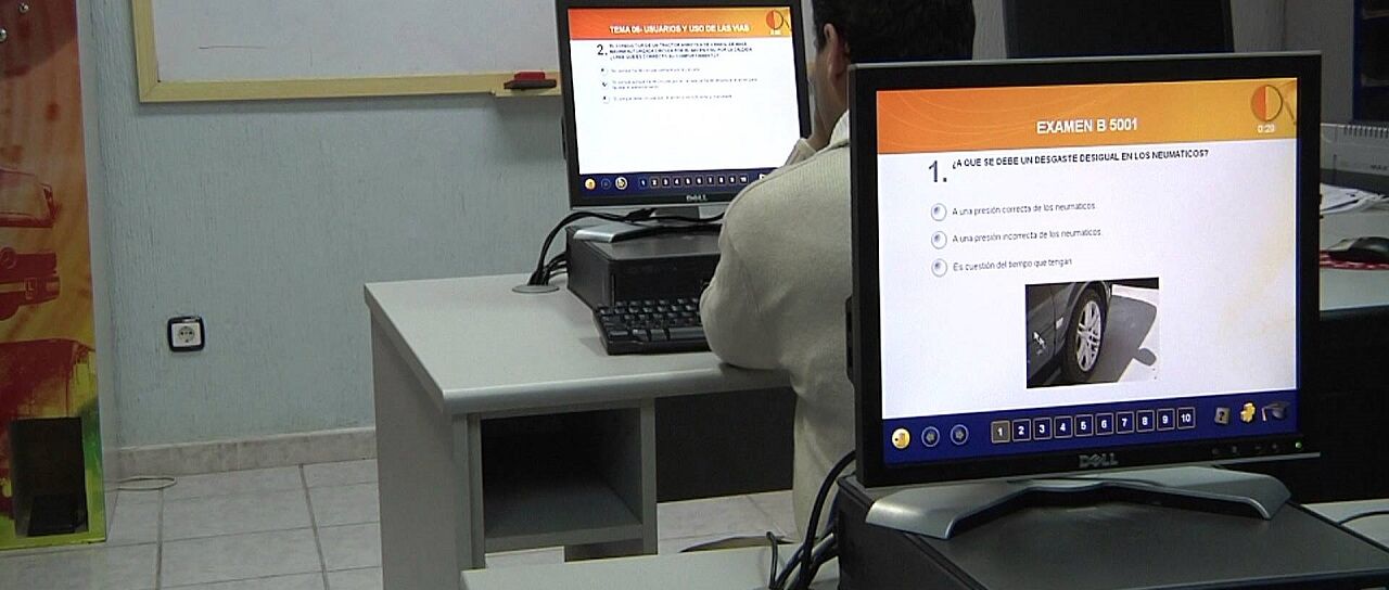 Todas las noticias de coches en un solo portal: Pruebas, fotos, vídeos, informes...