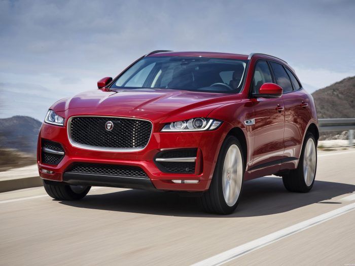 Jaguar F Pace R Sport 2016 R30 700x525