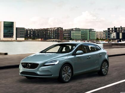 Volvo V40 T4 Momentum 2016