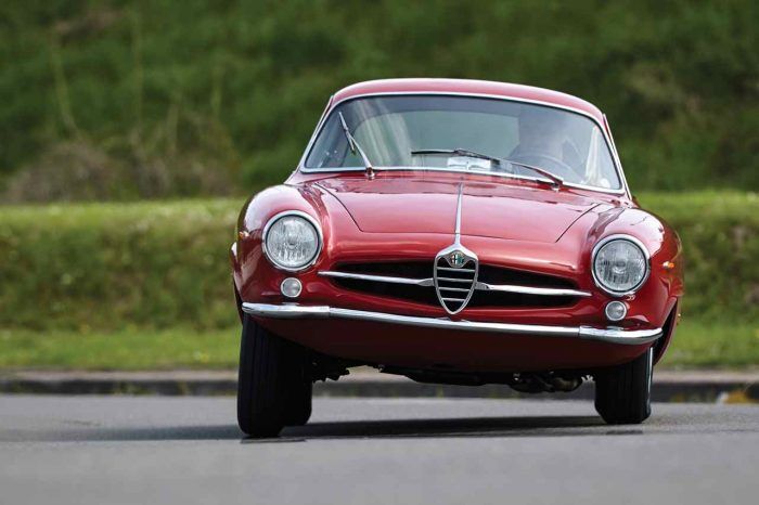 Alfa Romeo Giulia 1600 Sprint Speciale By Bertone 1963 11 700x466