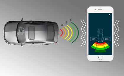 FenSens, la matrícula con sensores para evitar golpes