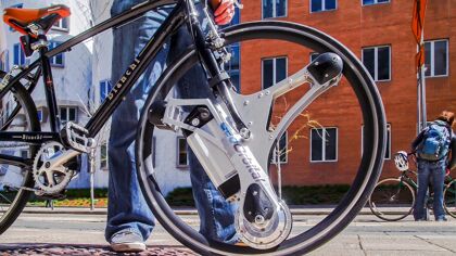 GeoOrbital, la rueda motorizada que electrifica tu bici en segundos
