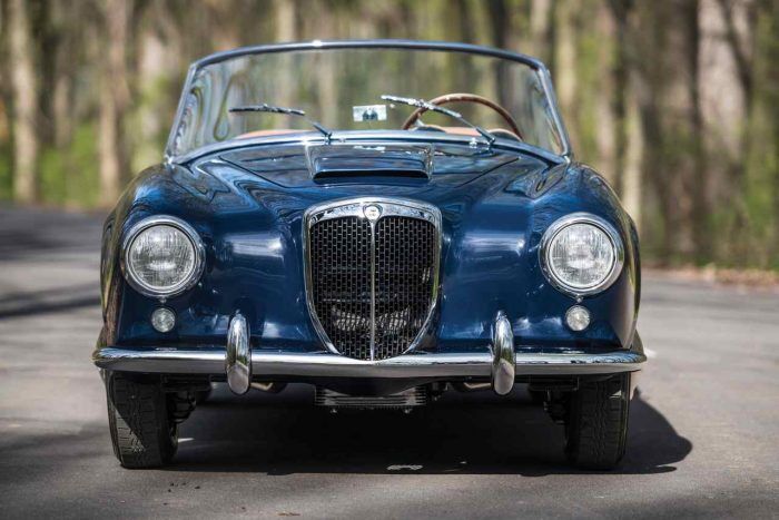 Lancia Aurelia B24S Convertible By Pinin Farina 1958 08 700x467