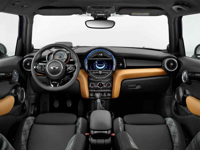 MINI Seven 2016 interior 2