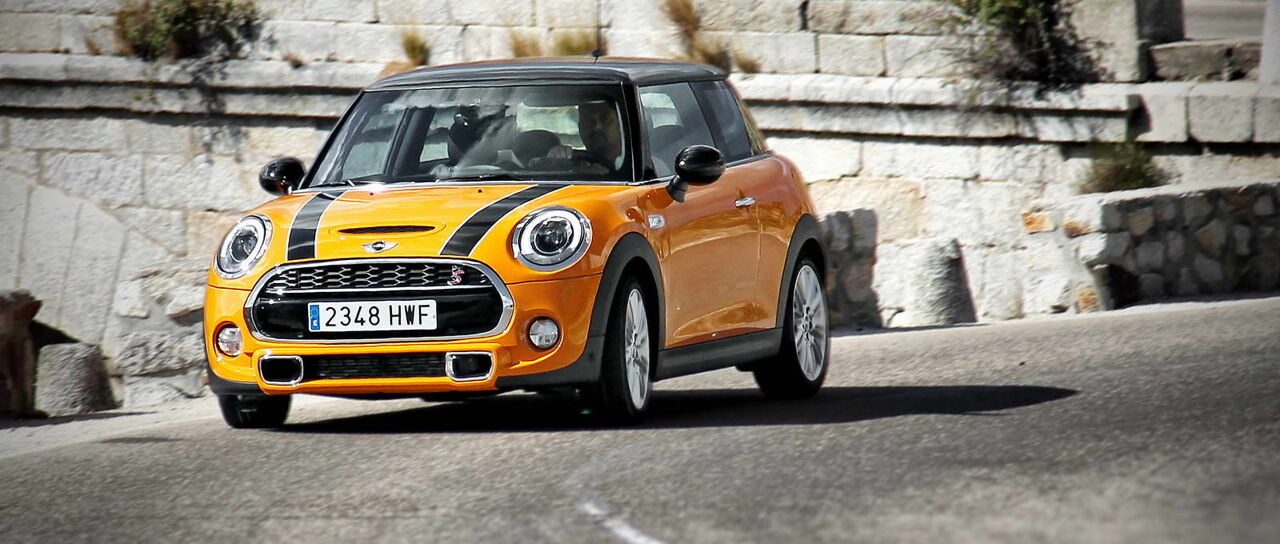 Todas las noticias de coches en un solo portal: Pruebas, fotos, vídeos, informes...