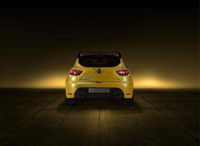 Renault Clio R.S. 16 concept 15