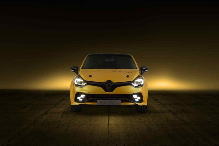 Renault Clio R.S. 16 concept 16