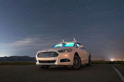 Los coches autónomos de Ford son capaces de ver de noche