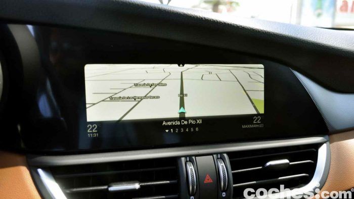 Alfa Romeo Giulia 2.2 180 CV 2016 prueba 20