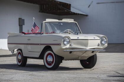 Amphicar Model 770, el anfibio de la posguerra más rápido en agua y asfalto