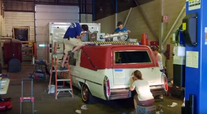 Así se hizo el nuevo Ecto-1: el nuevo coche de las Cazafantasmas