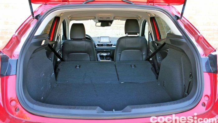 Mazda 3 2.2 Skyactive-D prueba maletero 4