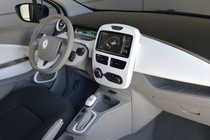 Renault Zoe Societe 2016 interior 03