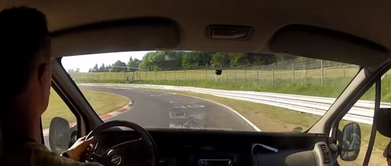 Todas las noticias de coches en un solo portal: Pruebas, fotos, vídeos, informes...